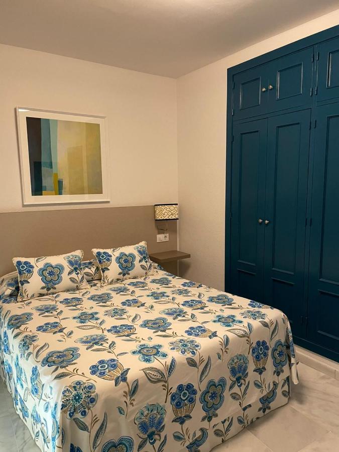 Apartamentos La Casa Del Pozo Santo Sevilla Bagian luar foto