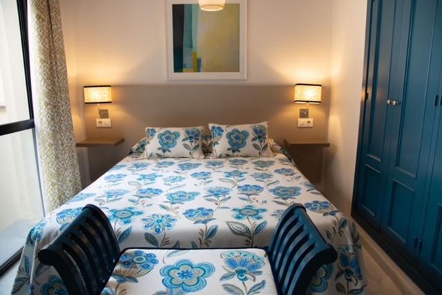 Apartamentos La Casa Del Pozo Santo Sevilla Bagian luar foto